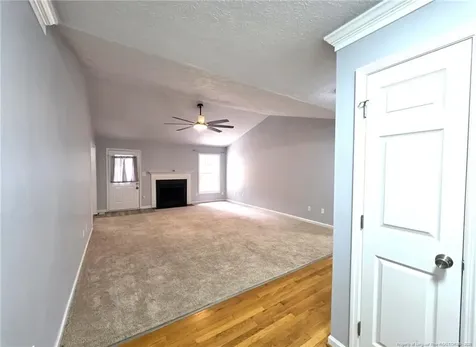 910 Foxhunt Lane Fayetteville NC 28314
