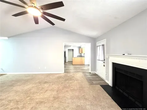 910 Foxhunt Lane Fayetteville NC 28314