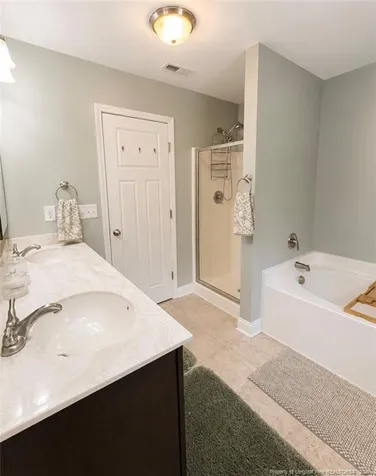 218 Himalayan Road Fayetteville NC 28312