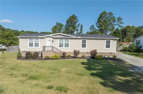 214 Mckoy Town Road Cameron NC 28326