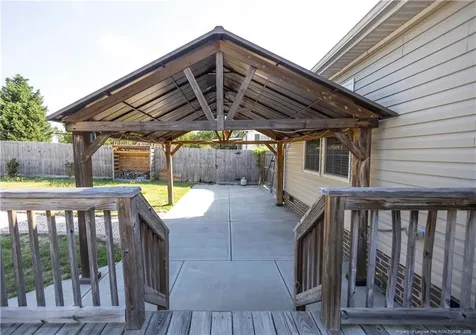 214 Mckoy Town Road Cameron NC 28326