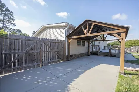 214 Mckoy Town Road Cameron NC 28326