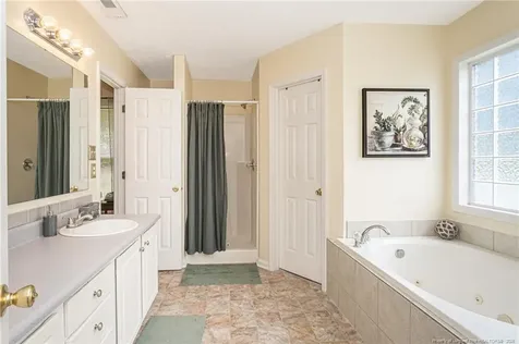 325 Peterson Place Fayetteville NC 28301