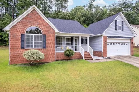325 Peterson Place Fayetteville NC 28301