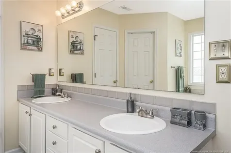 325 Peterson Place Fayetteville NC 28301