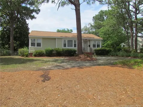 1010 Sandalwood Drive Fayetteville NC 28304