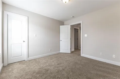 2724 Plum Ridge Road Fayetteville NC 28306