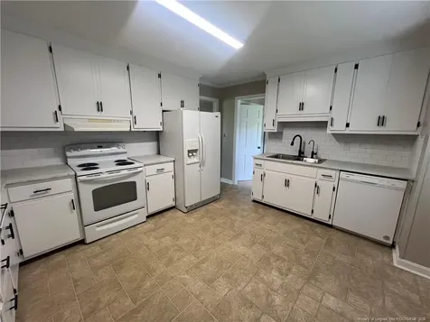 368 Rock Hill Road Fayetteville NC 28312