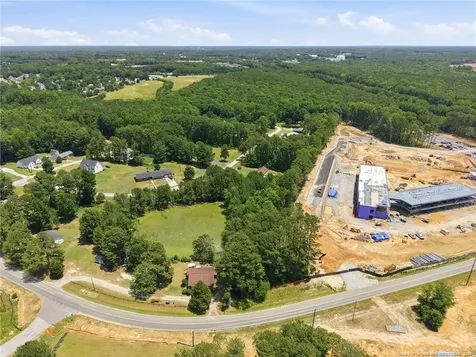 1053 Irongate Drive Apex NC 27502