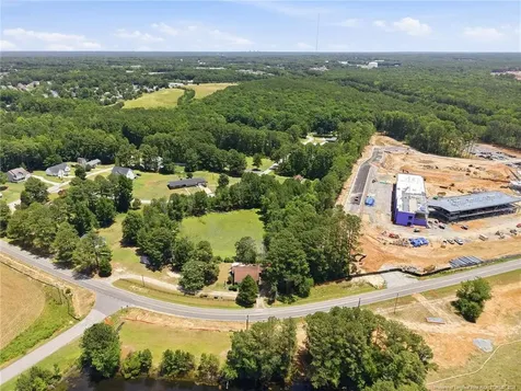 1055 Irongate Drive Apex NC 27502