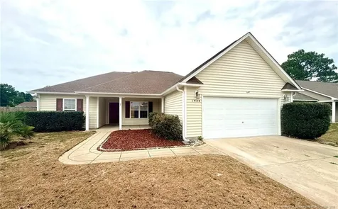1928 Sir Michael Drive Hope Mills NC 28348