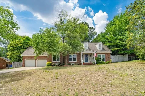 2412 Rolling Hill Road Fayetteville NC 28304