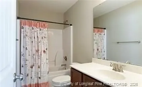 377 Roanoke Drive Raeford NC 28376