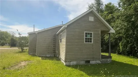 7441 3rd Street Wade NC 28395