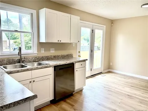 3323 Donnett Lane Spring Lake NC 28390