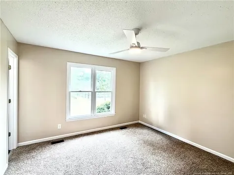 3323 Donnett Lane Spring Lake NC 28390