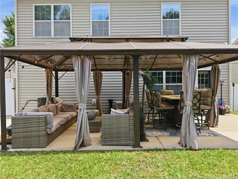 916 Bridlemine Drive Fuquay Varina NC 27526