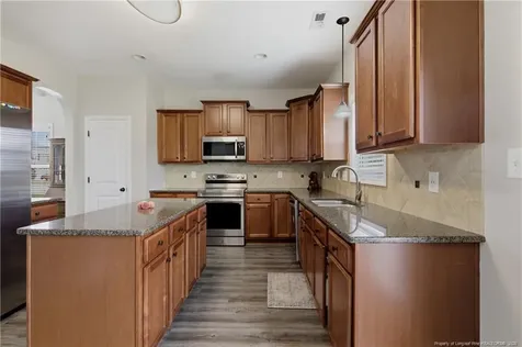 4231 Cherry Hill Lane Fayetteville NC 28312