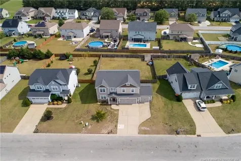 4231 Cherry Hill Lane Fayetteville NC 28312