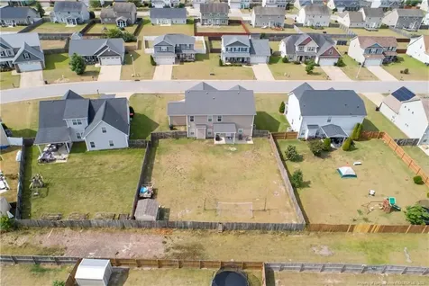 4231 Cherry Hill Lane Fayetteville NC 28312