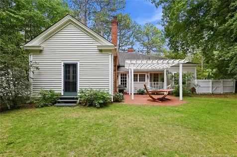 360 S Ashe Street Southern Pines NC 28387