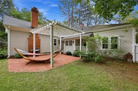 360 S Ashe Street Southern Pines NC 28387