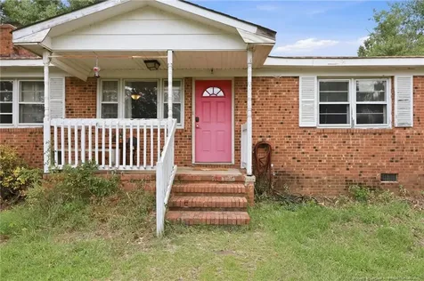 46 Gainsborough Lane Cameron NC 28326