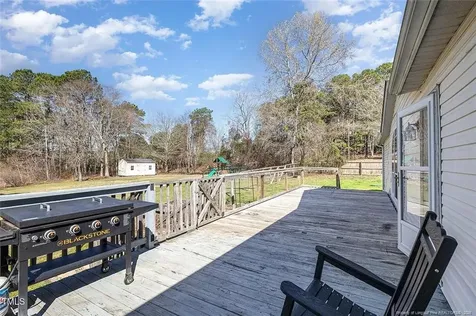 18 Five Ponds Drive Sanford NC 27332