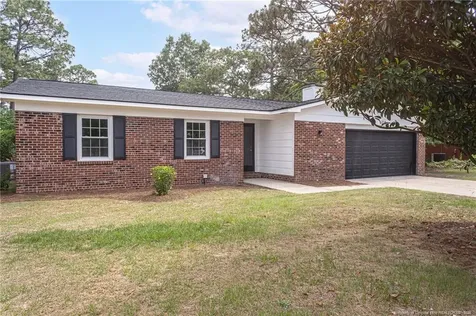 6324 Stoney Point Loop Fayetteville NC 28306
