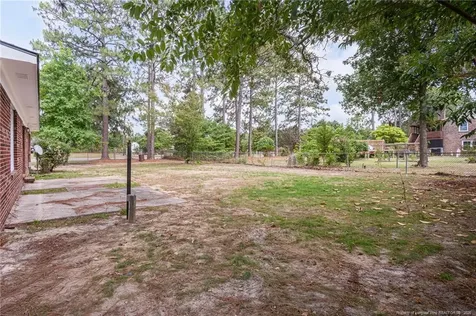 6324 Stoney Point Loop Fayetteville NC 28306