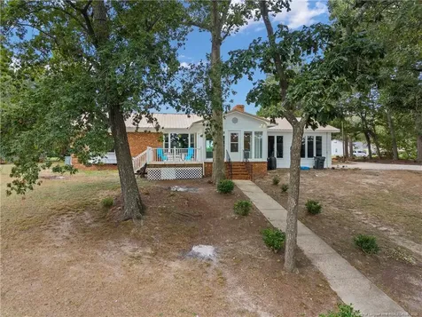 113 Lakeview Drive Red Springs NC 28377