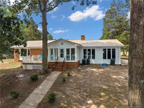 113 Lakeview Drive Red Springs NC 28377