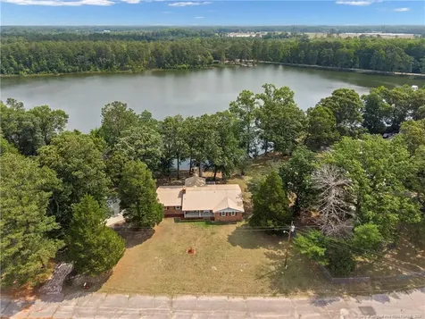 113 Lakeview Drive Red Springs NC 28377