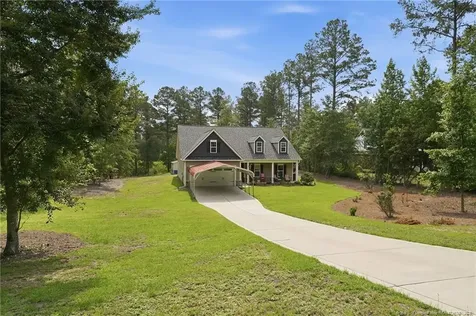 804 Lewis Street Raeford NC 28376