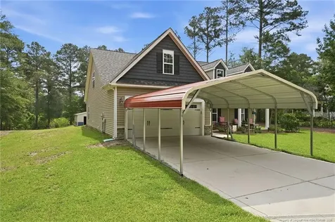 804 Lewis Street Raeford NC 28376