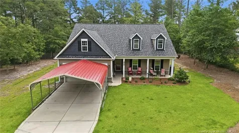804 Lewis Street Raeford NC 28376