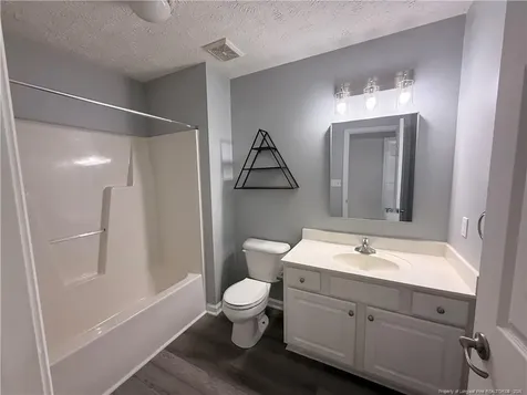 3342 Harbour Pointe Pl Place Fayetteville NC 28314