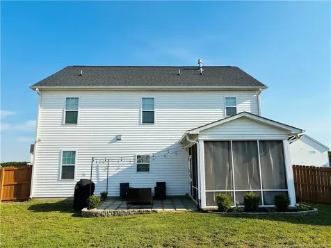 5355 Debut Avenue Hope Mills NC 28348