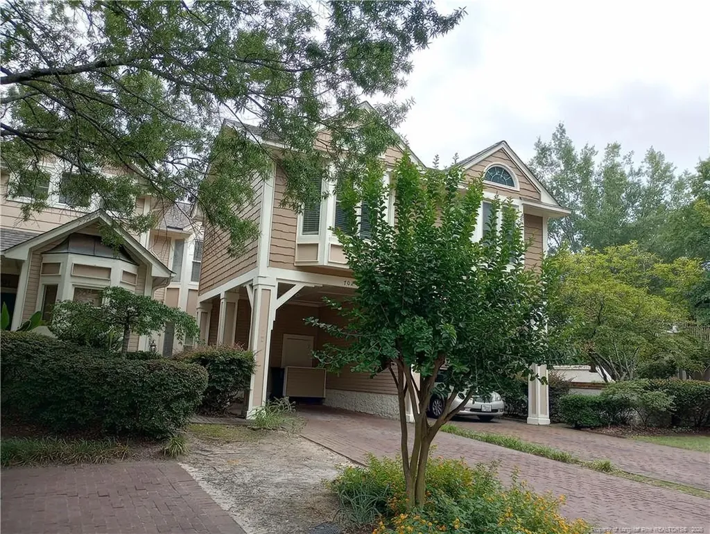 702 Marketview Court Fayetteville NC 28301
