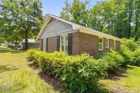 1812 Swann Street Fayetteville NC 28303