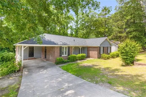 1812 Swann Street Fayetteville NC 28303