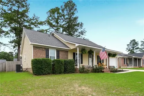 1312 Carolee Court Fayetteville NC 28314