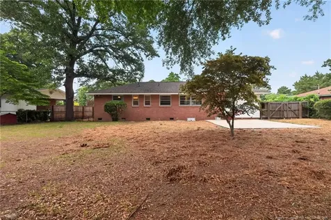 3721 Berger Drive Fayetteville NC 28304