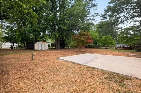 3721 Berger Drive Fayetteville NC 28304