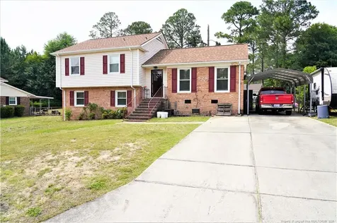 528 Carteret Place Fayetteville NC 28311