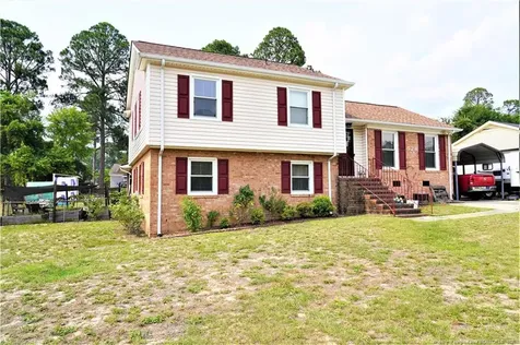 528 Carteret Place Fayetteville NC 28311