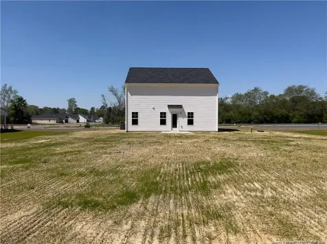 135 Kensley (lot 20) Court Raeford NC 28376