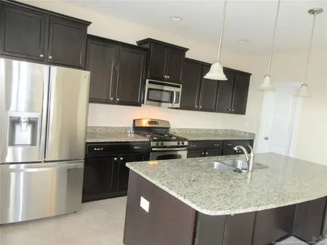 512 Rossendale Drive Hope Mills NC 28348