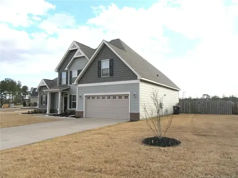 512 Rossendale Drive Hope Mills NC 28348