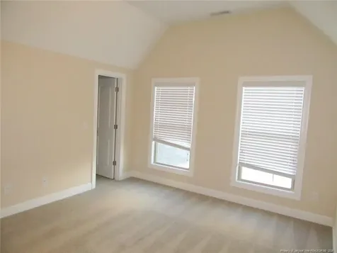 512 Rossendale Drive Hope Mills NC 28348